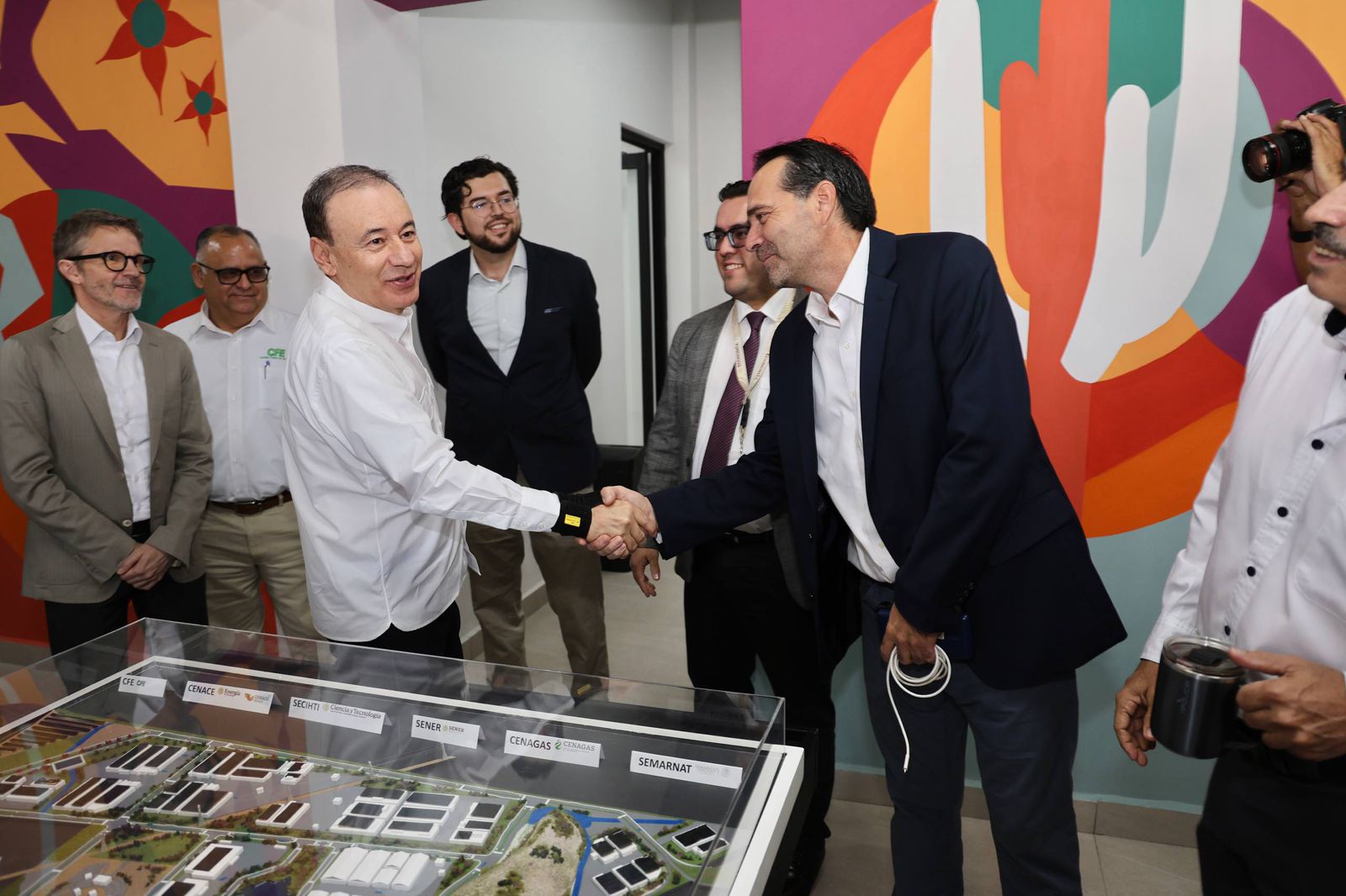 La presentación del Polo de Desarrollo para el Bienestar en Hermosillo contempla la consolidación de la alianza Sonora-Arizona-Taiwán, enfocada en la atracción de inversiones, la formación de talento especializado y la complementariedad industrial con Arizona.
